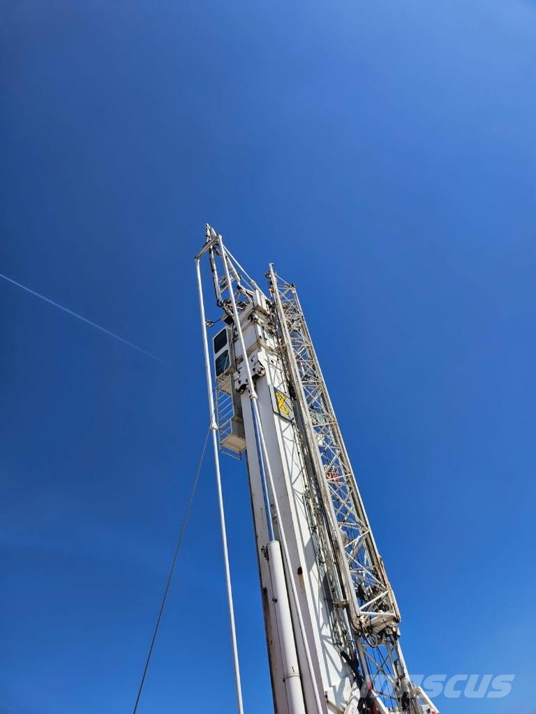 Spierings AT5 - 599 Grue à montage rapide