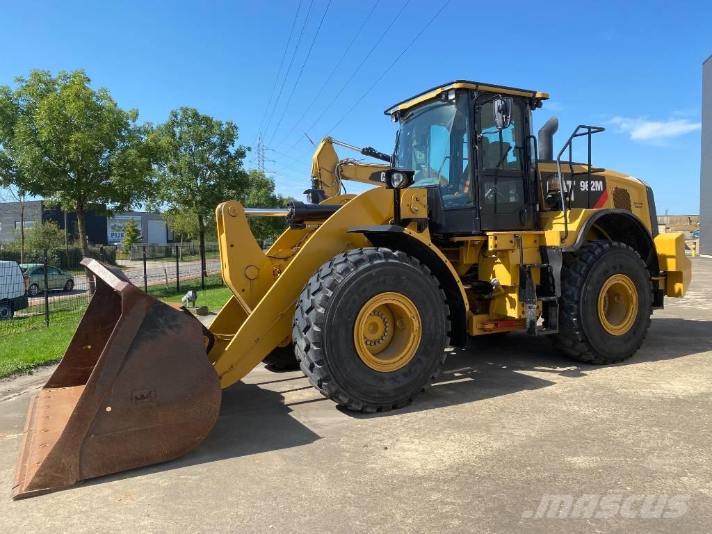 CAT 962 M Chargeuse sur pneus