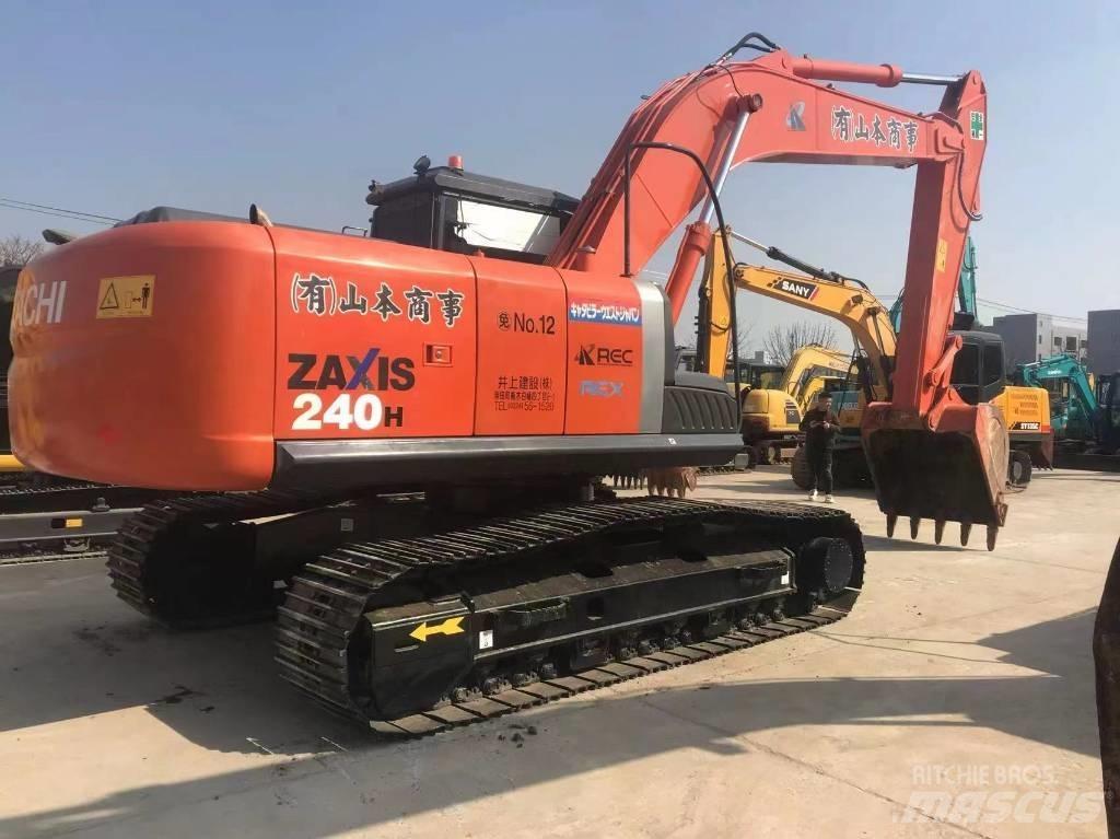 Hitachi 240-3 Pelle sur chenilles