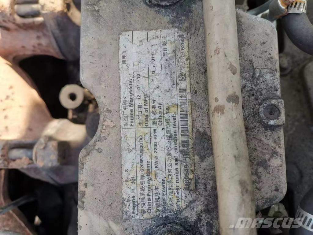 Hyundai 305-9 Pelle sur chenilles
