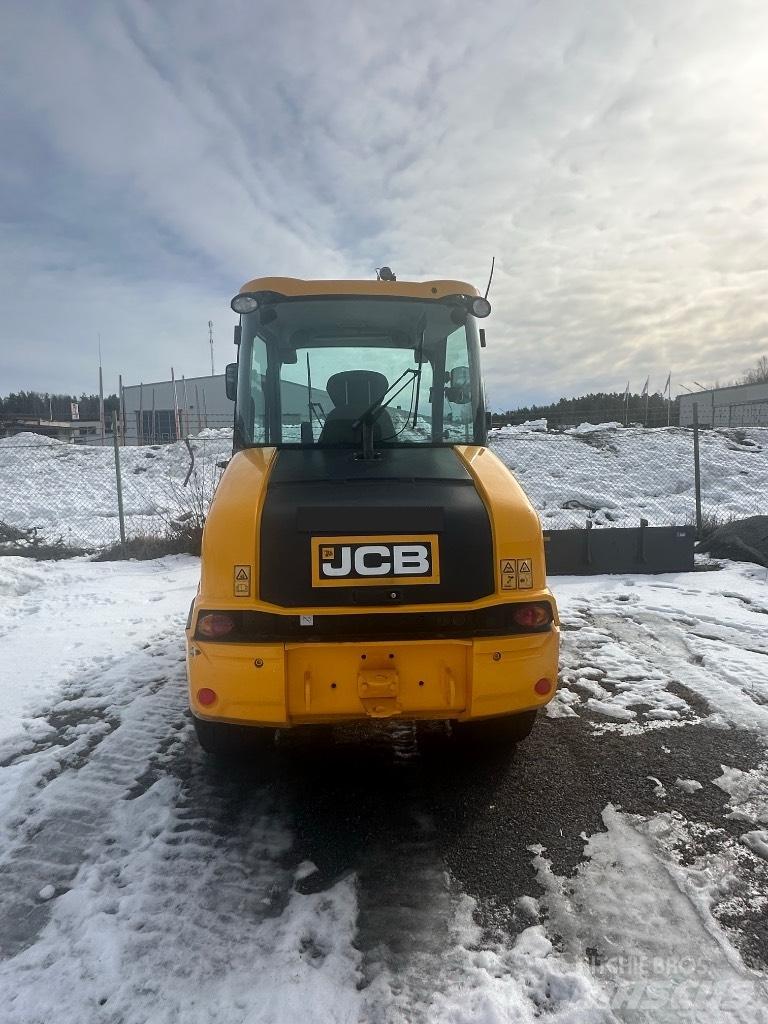 JCB 406 Chargeuse sur pneus