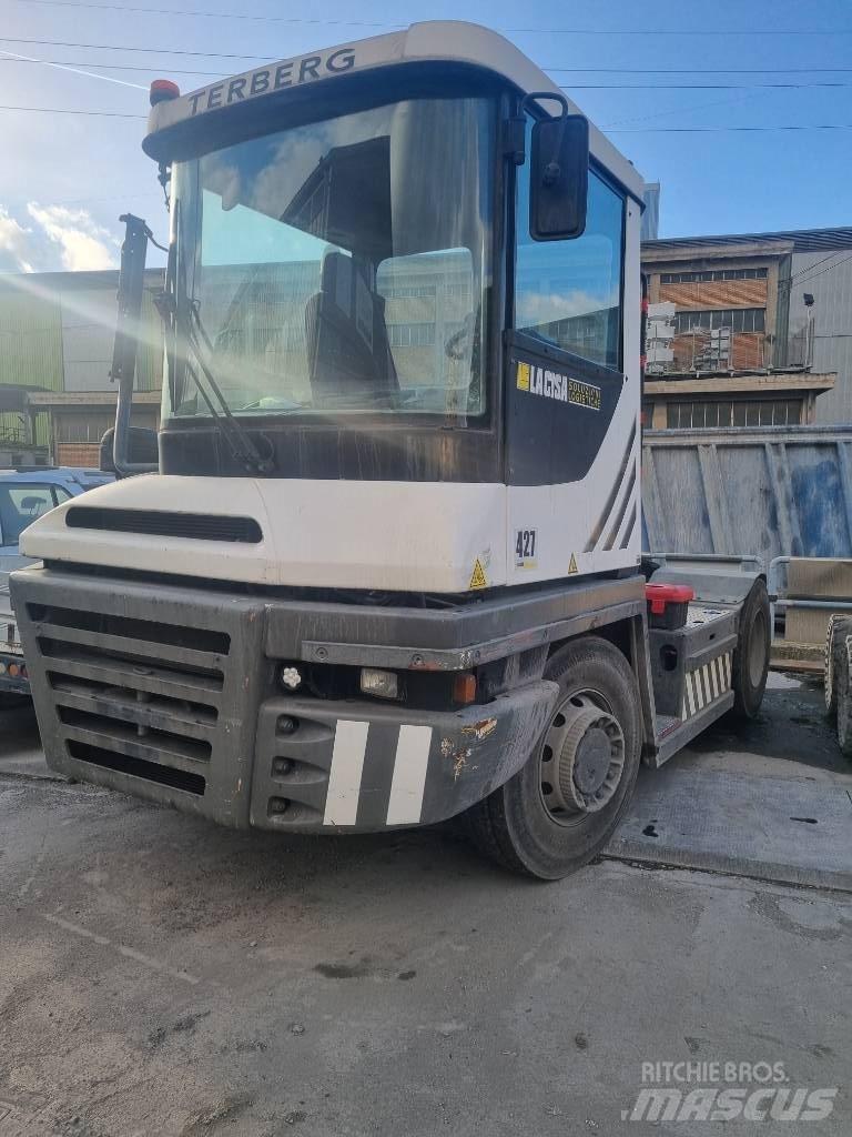 Terberg RT283 Tracteur de manœuvre