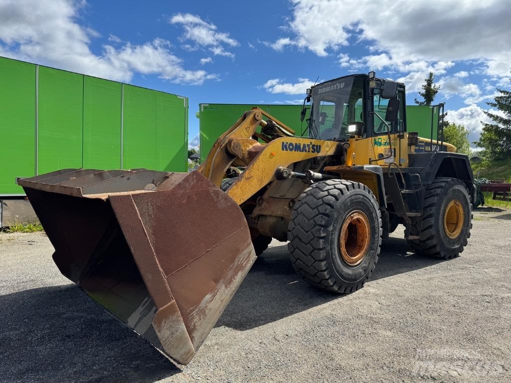 Komatsu WA 380 Chargeuse sur pneus