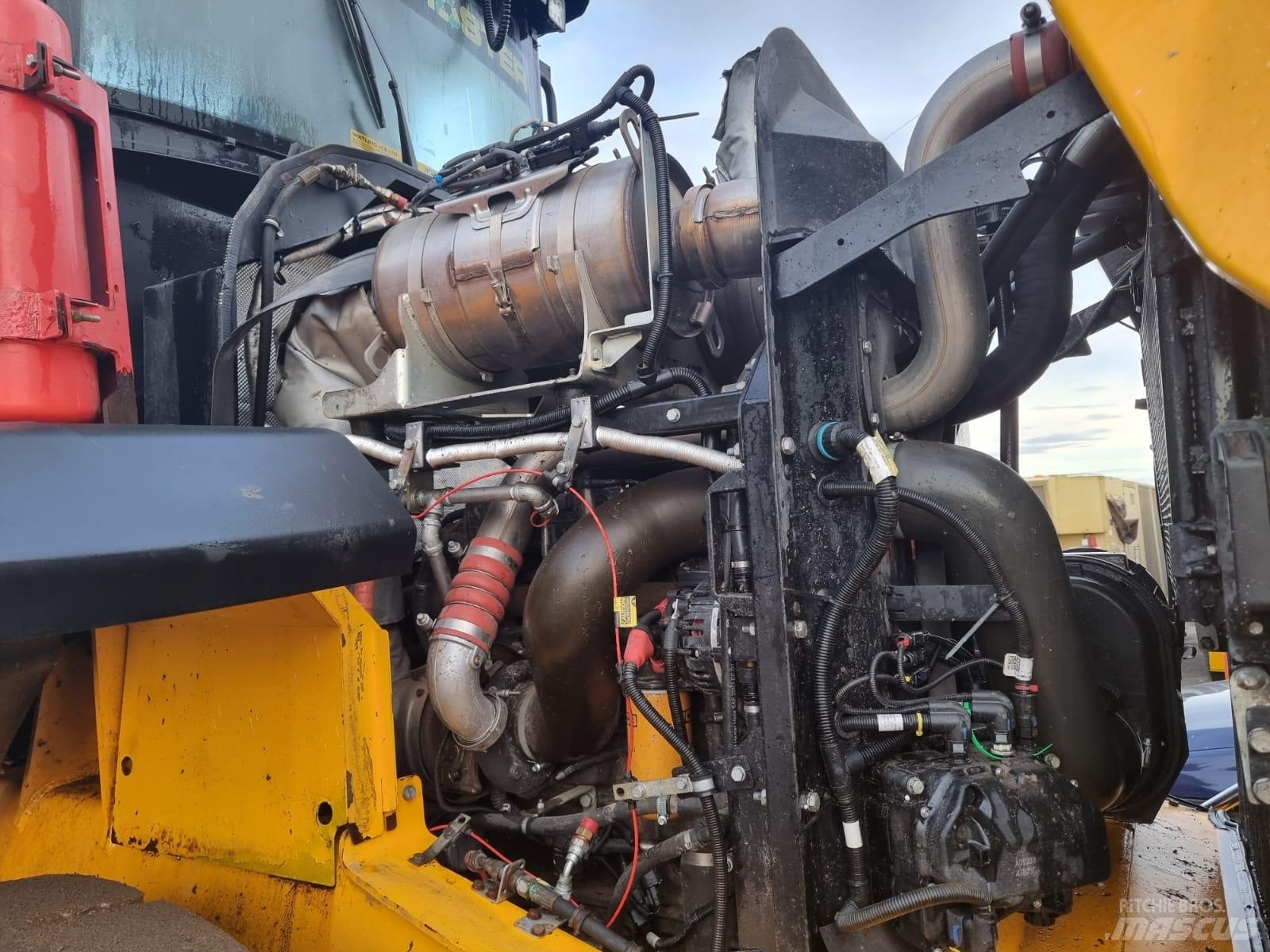 JCB 437 Hi-Tip Chargeuse sur pneus