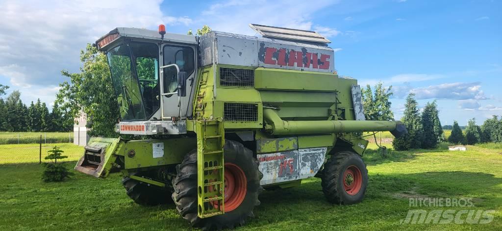 CLAAS Commandor 115 Moissonneuse batteuse