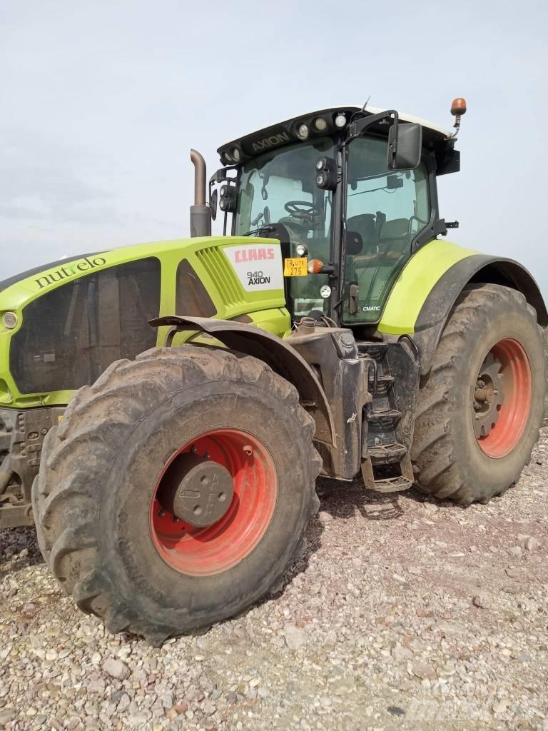 CLAAS Axion 940 SCR Tracteur