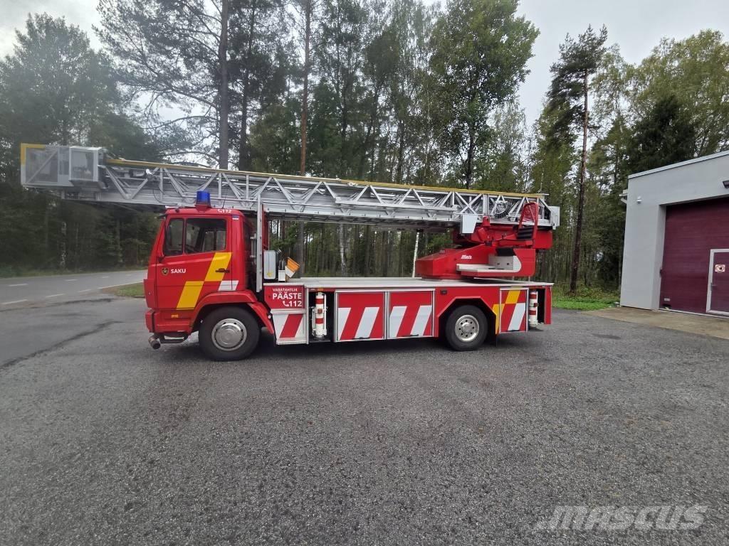 Mercedes-Benz 1524 Camion de pompier