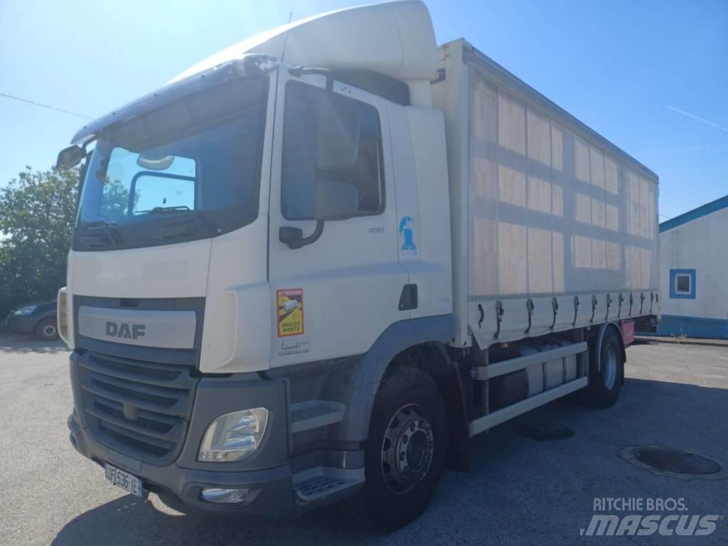 DAF CF 400 Camion à rideaux coulissants (PLSC)