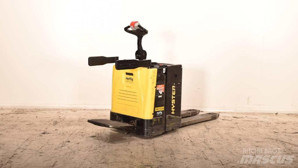 Hyster P 2.0 S Transpalette accompagnant porté debout