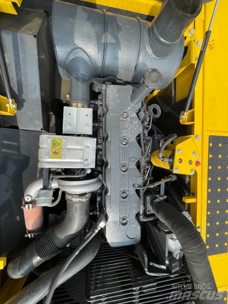 Komatsu PC 220 Pelle sur chenilles