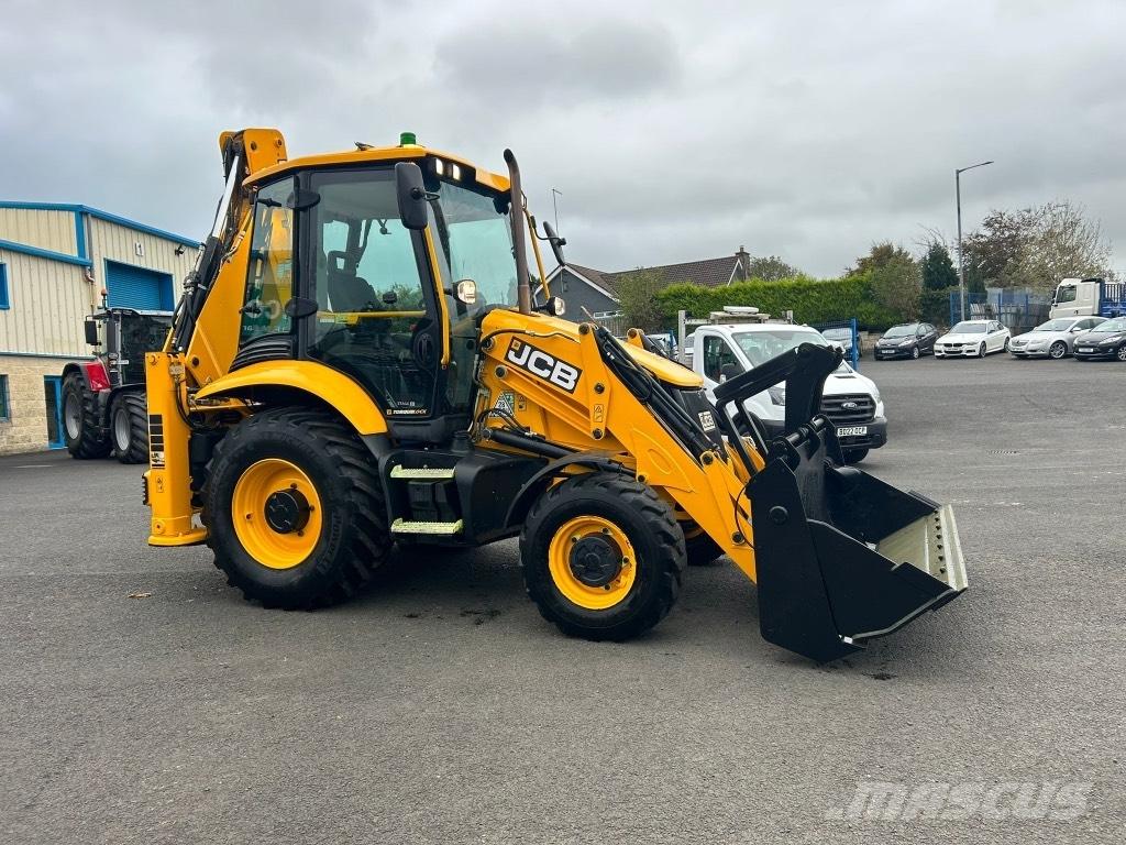 JCB 3CX 81kW / 108 BHP Tractopelle