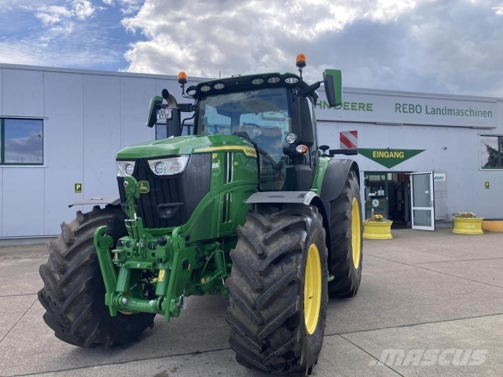 John Deere 6R250 Tracteur