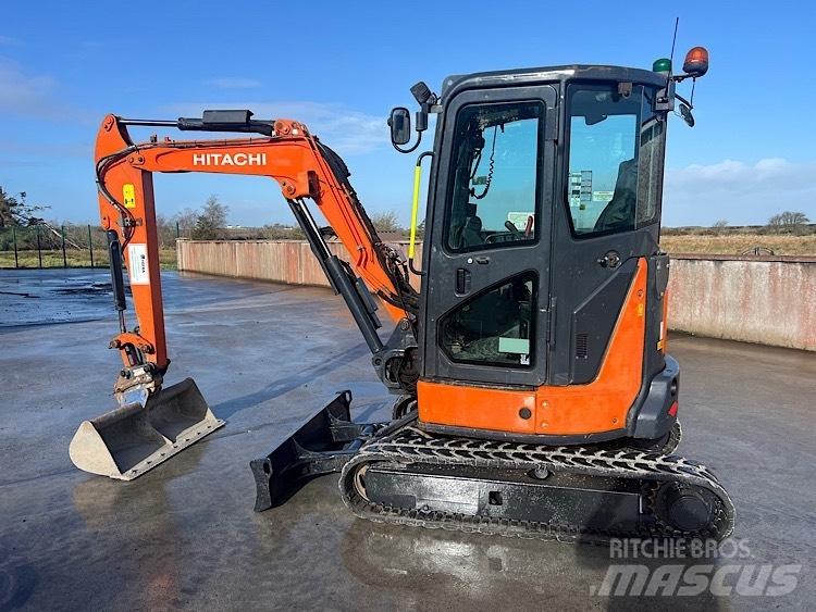 Hitachi ZX33-5CLR Mini pelle < 7t