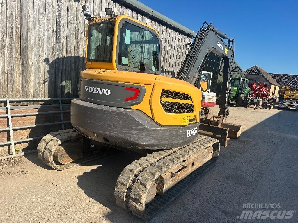 Volvo EC 88 Mini pelle 7t-12t