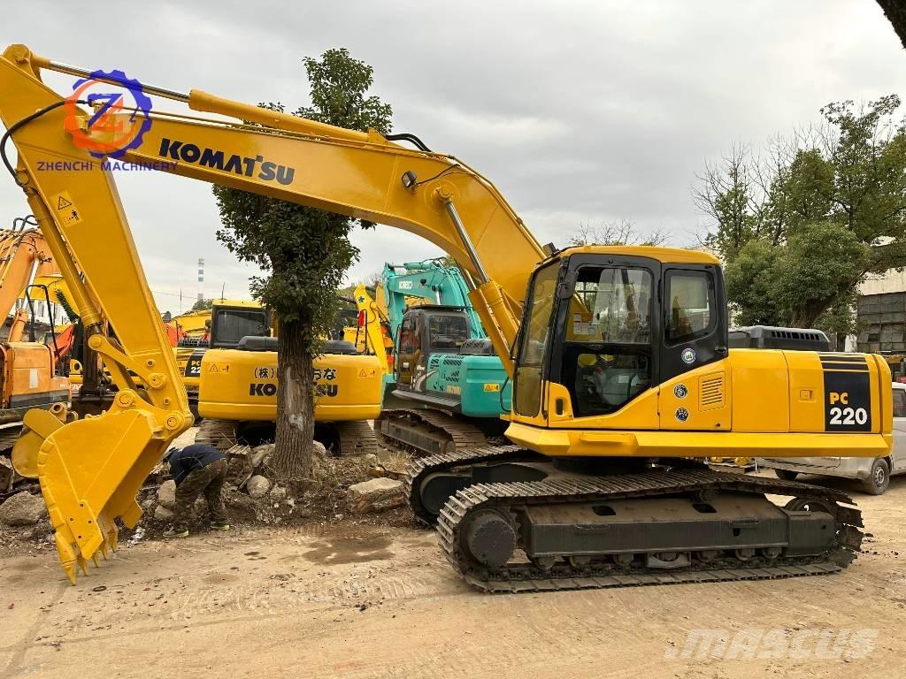 Komatsu PC 220-7 Pelle sur chenilles