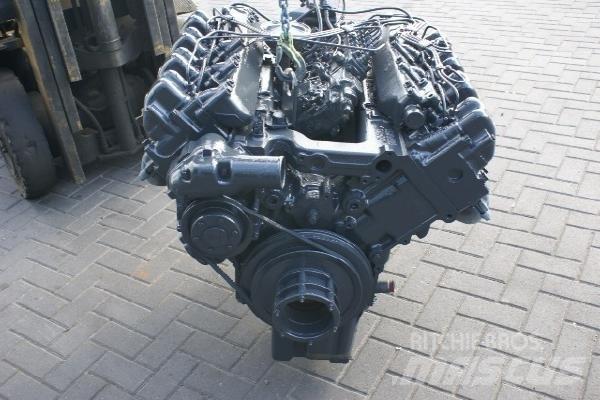 Mercedes-Benz OM 422 Moteur