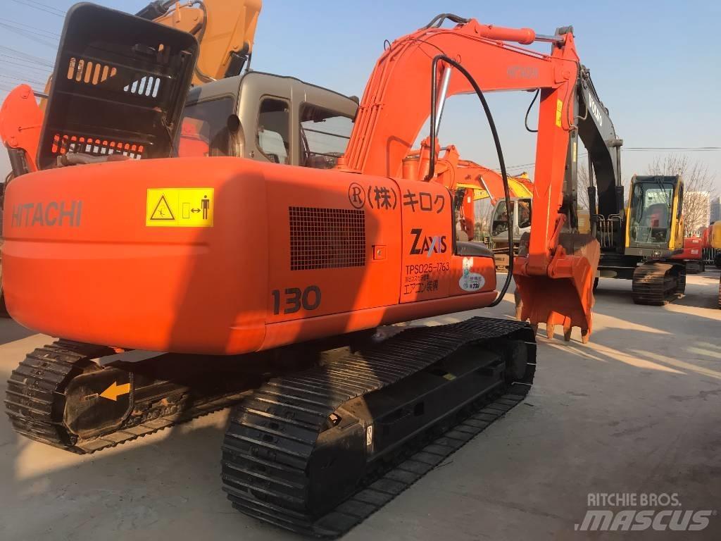Hitachi ZX 130 Pelle sur chenilles
