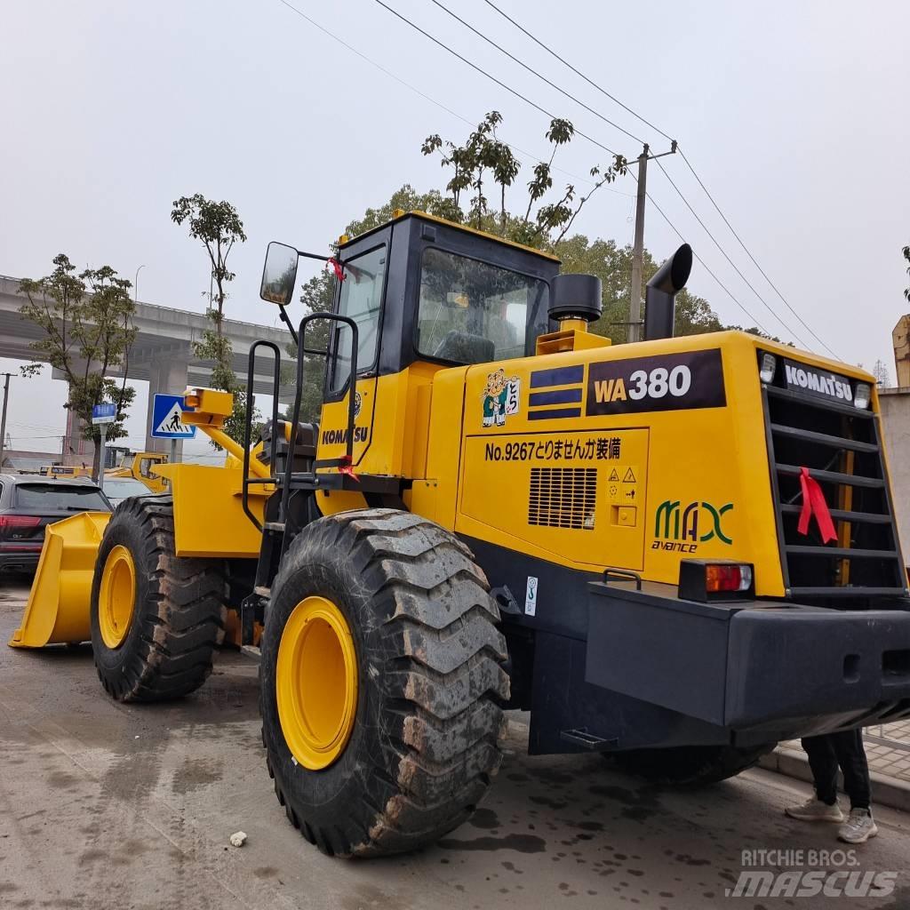 Komatsu WA 380-3 Chargeuse sur pneus