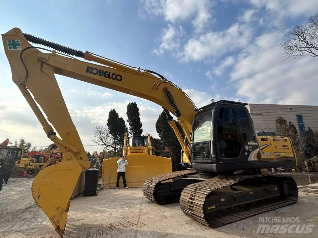 Kobelco SK 200 Pelle sur chenilles