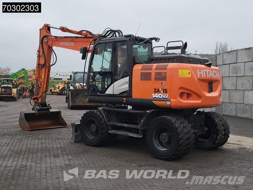 Hitachi ZX140W -6 Pelle sur pneus