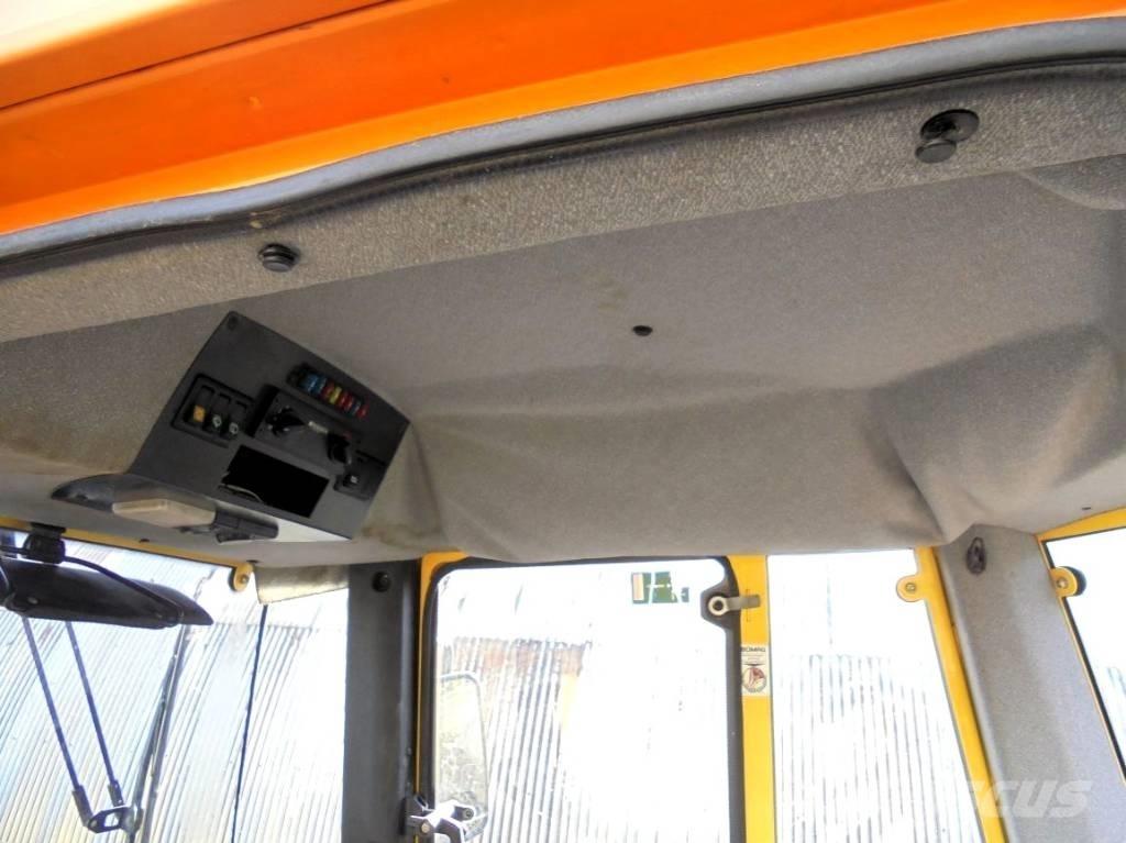 Bomag BW 177 D-4 Rouleaux monocylindre