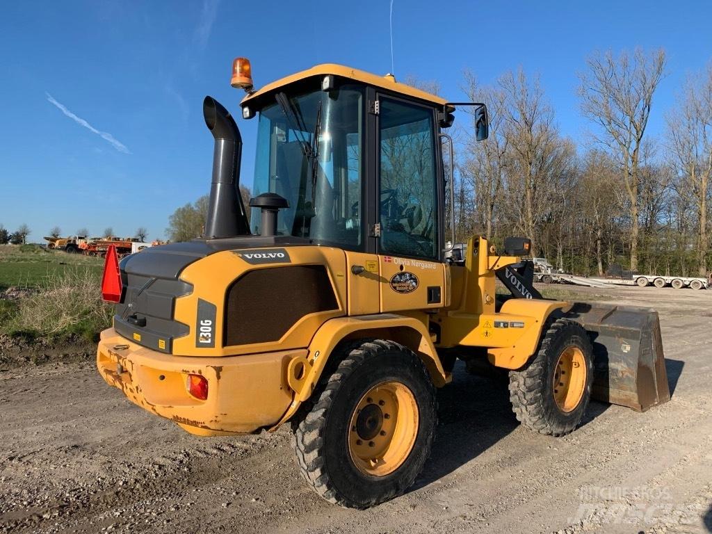 Volvo L 30 G Chargeuse sur pneus
