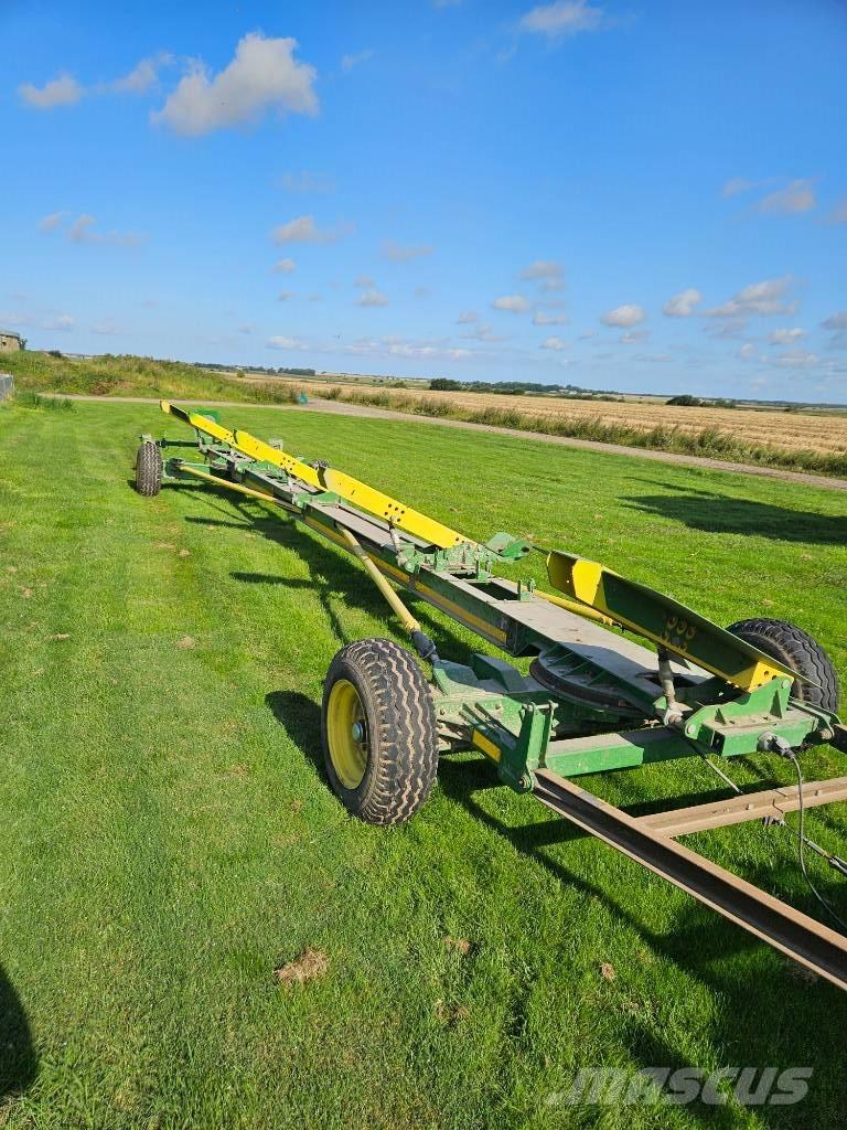 John Deere S 680 Moissonneuse batteuse