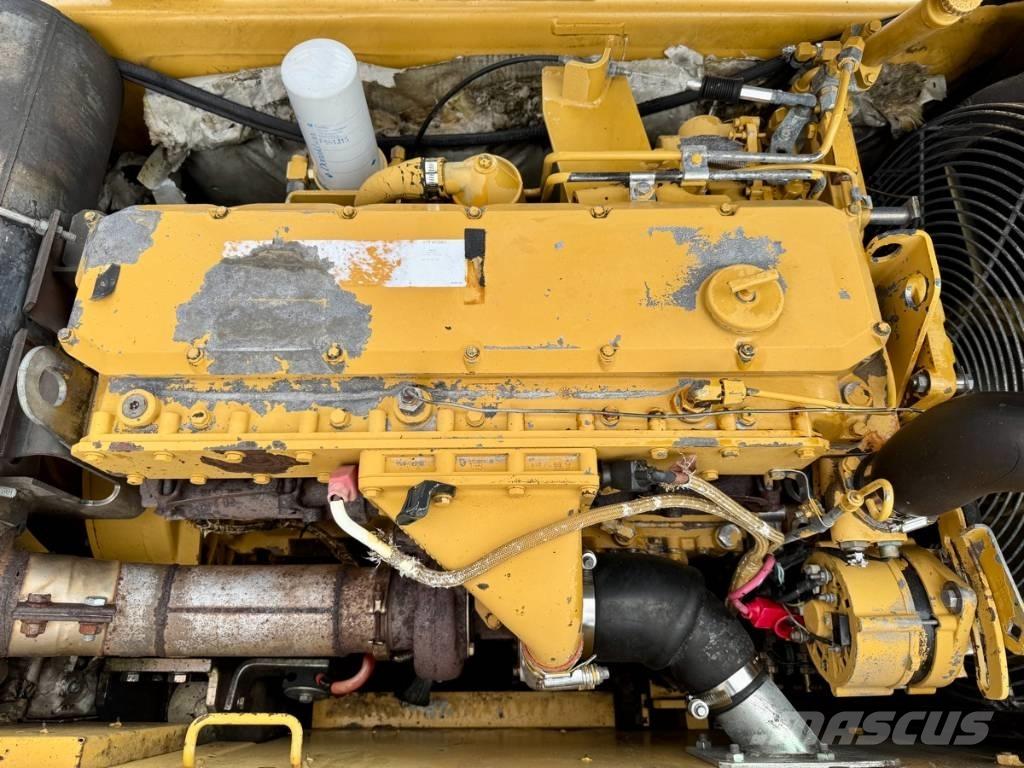CAT 320 B L Pelle sur chenilles