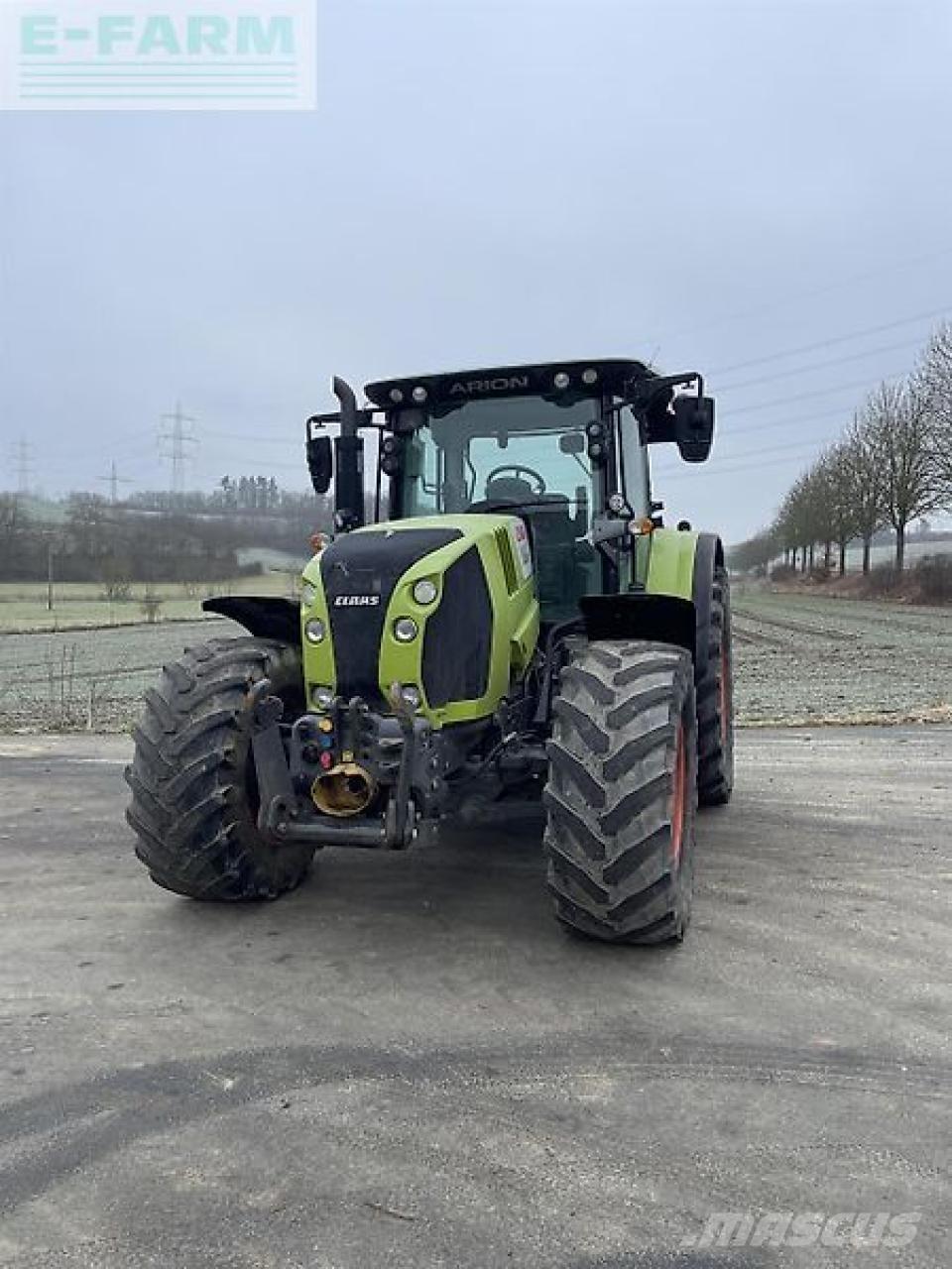 CLAAS arion 650 Tracteur