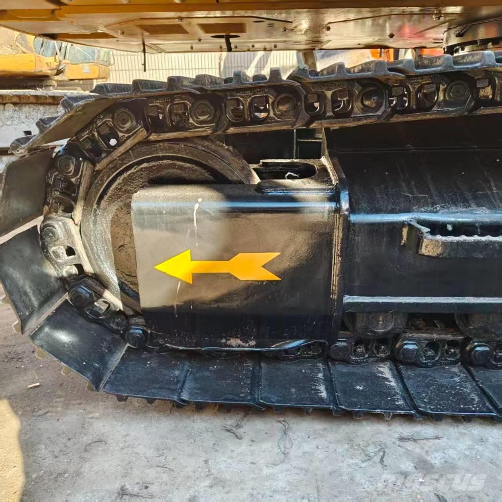 CAT 320 C Pelle sur chenilles