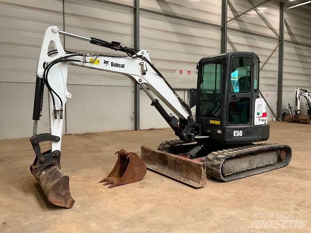 Bobcat E 50 Mini pelle < 7t