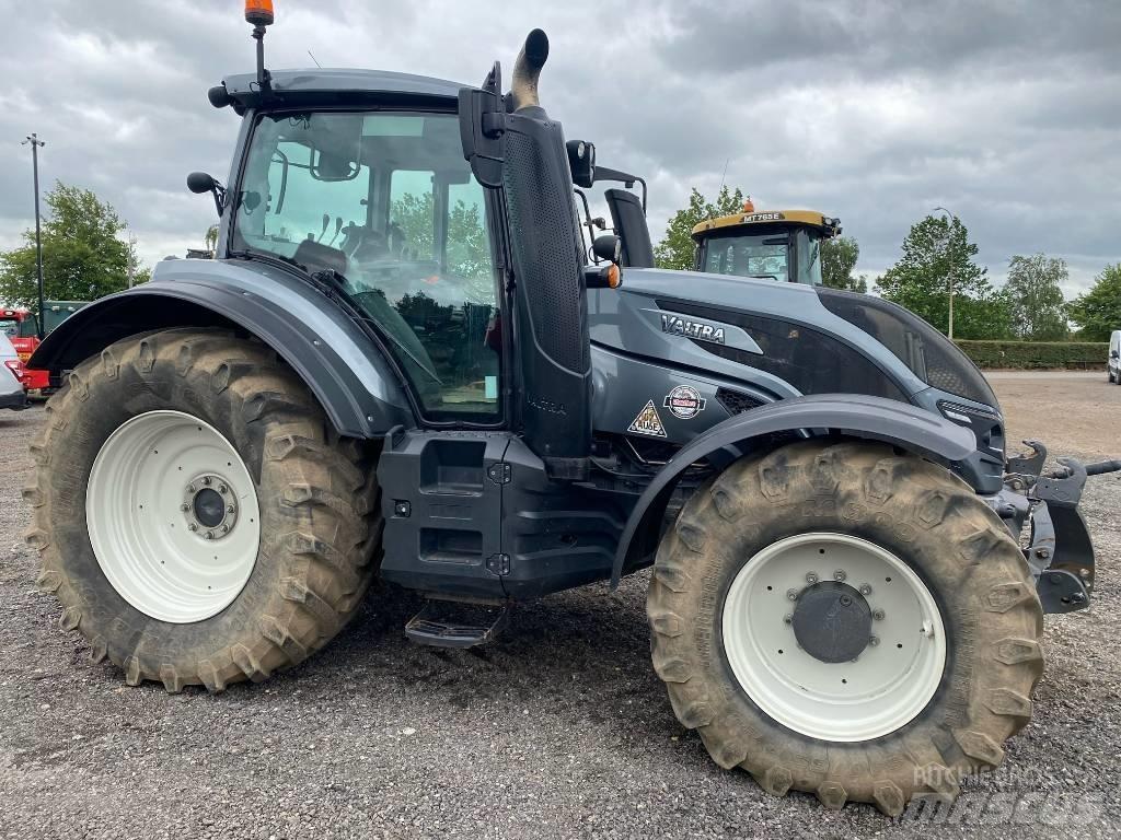Valtra T 174EA Tracteur
