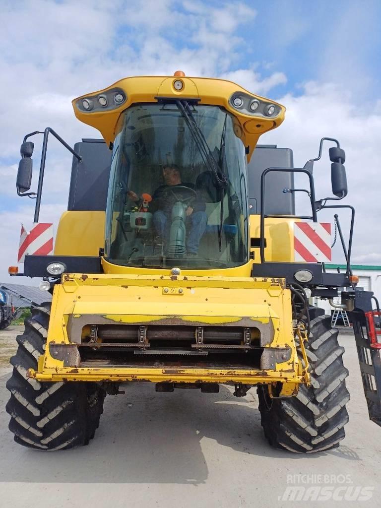 New Holland CX 6090 Moissonneuse batteuse