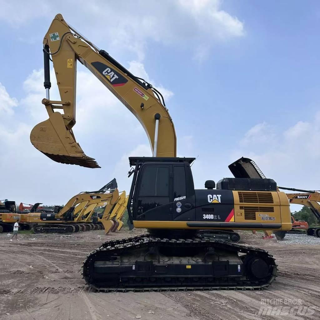 CAT 340D2 Pelle sur chenilles