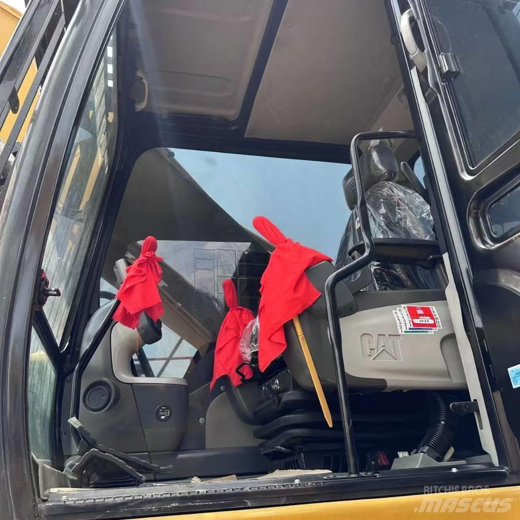 CAT 340D2 Pelle sur chenilles