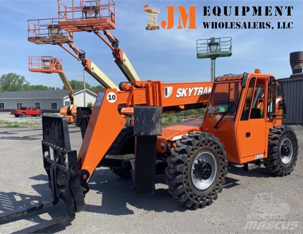 SkyTrak 10054 Chariot télescopique