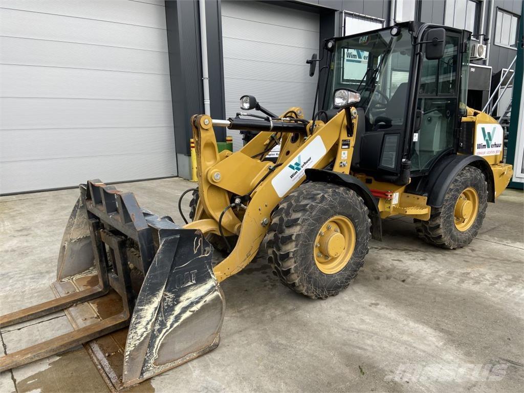 CAT 906M (7164) Chargeuse multifonction