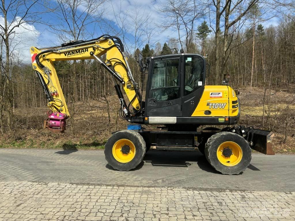 Yanmar B 110 W Pelle sur pneus