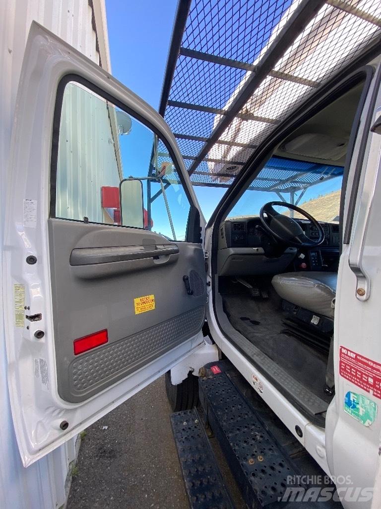 Ford F 750 SD Camion nacelle