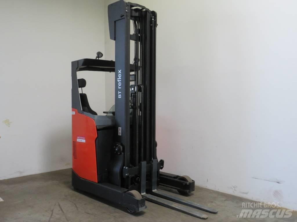 BT RR E 160 H Chariot à mât rétractable