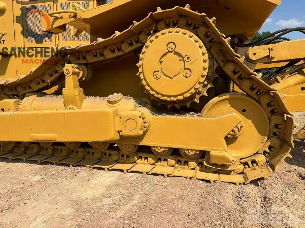 CAT D 8 R Bouteurs sur chenilles
