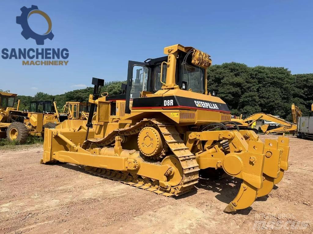 CAT D 8 R Bouteurs sur chenilles