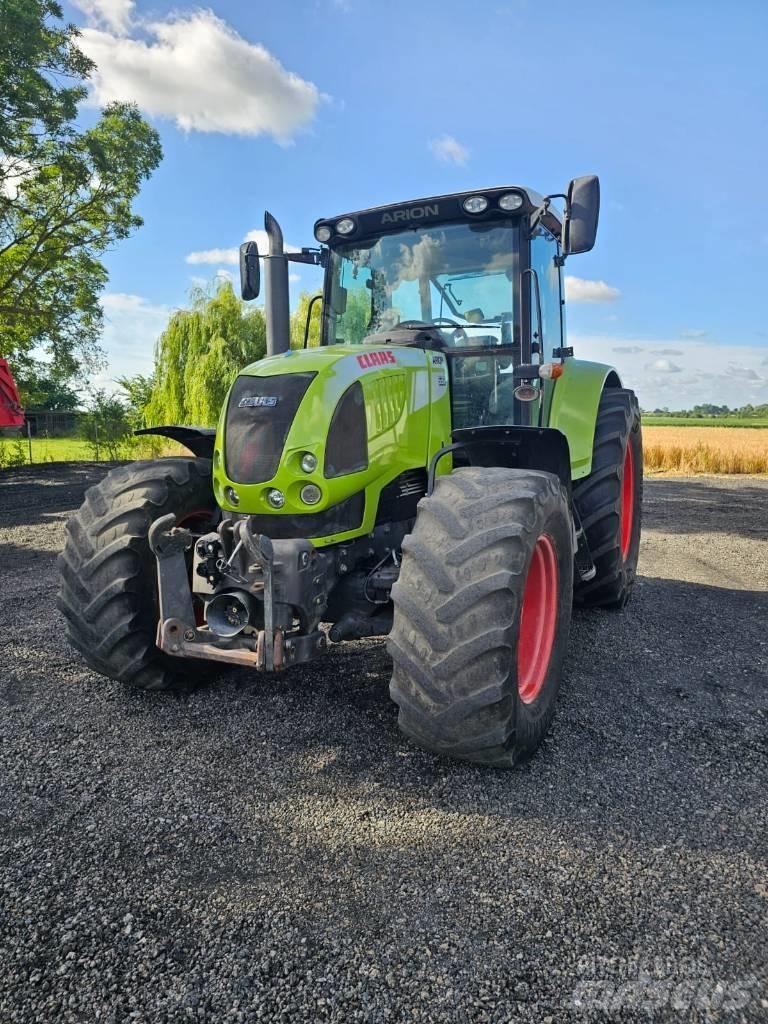 CLAAS ARION 630 CIS Tracteur