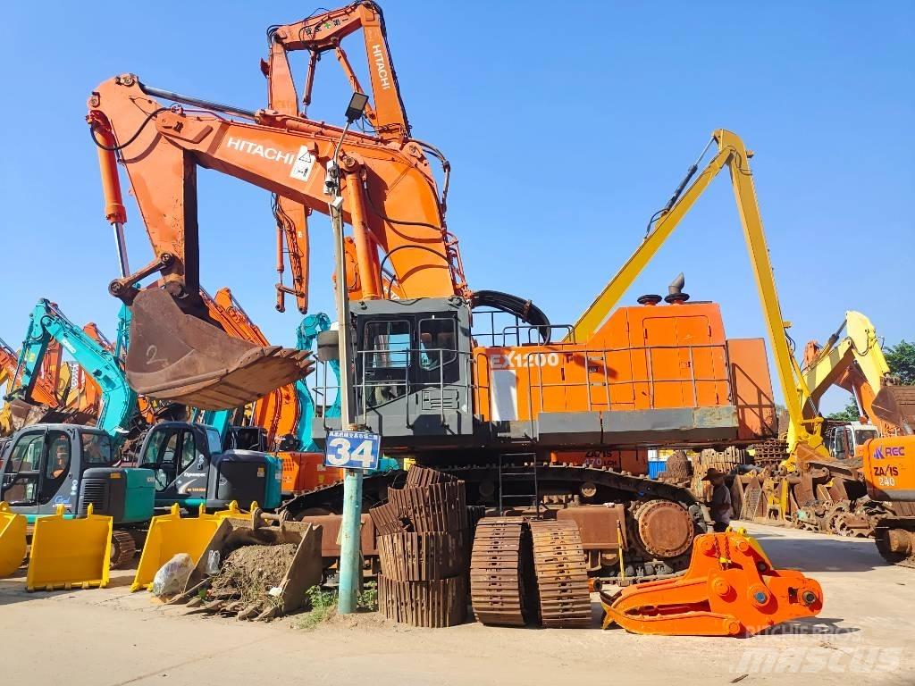 Hitachi EX 1200-6 Pelle sur chenilles