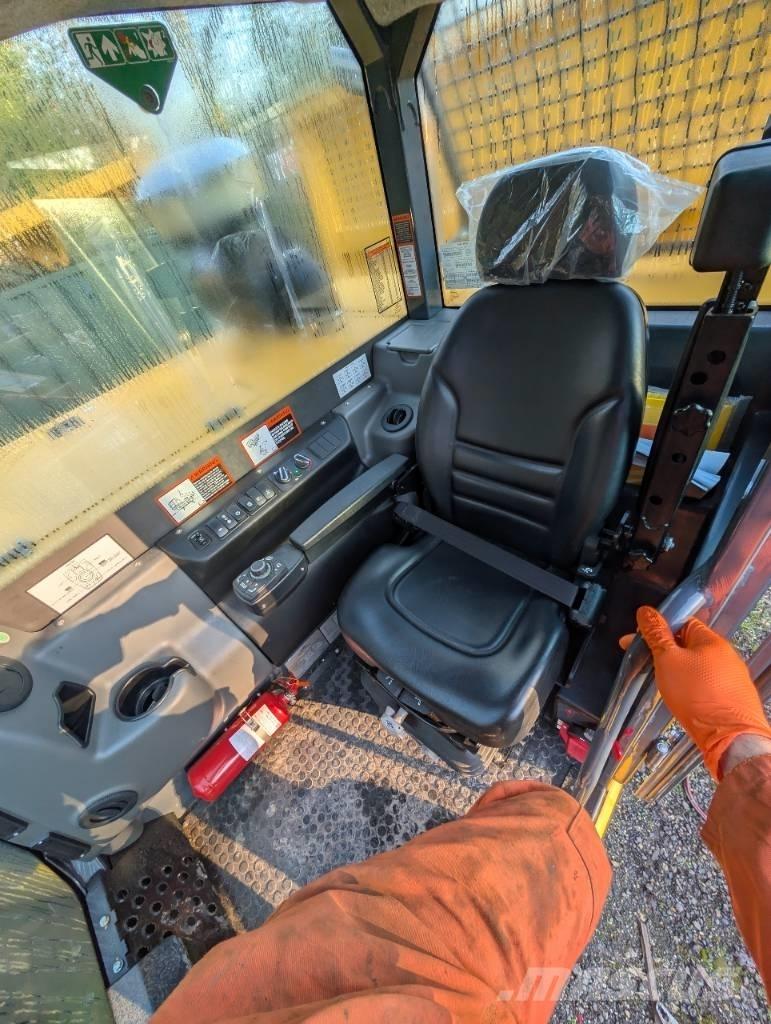 Bell TC7A Tombereau sur chenilles