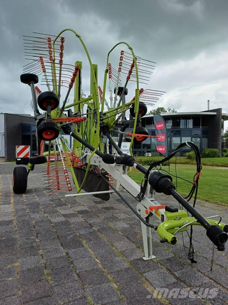 CLAAS Liner 2800 Andaineur