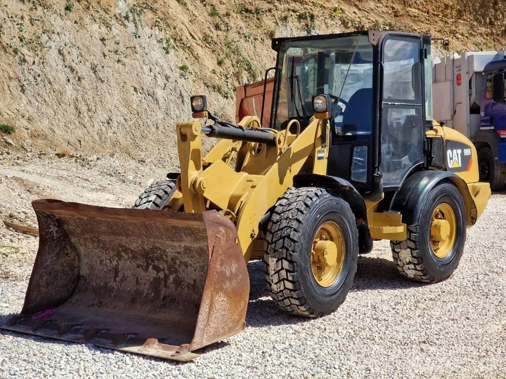 CAT 906 H NEW TIRES Chargeuse sur pneus