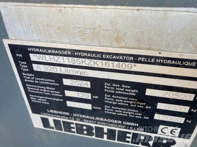 Liebherr A920 Pelle sur pneus