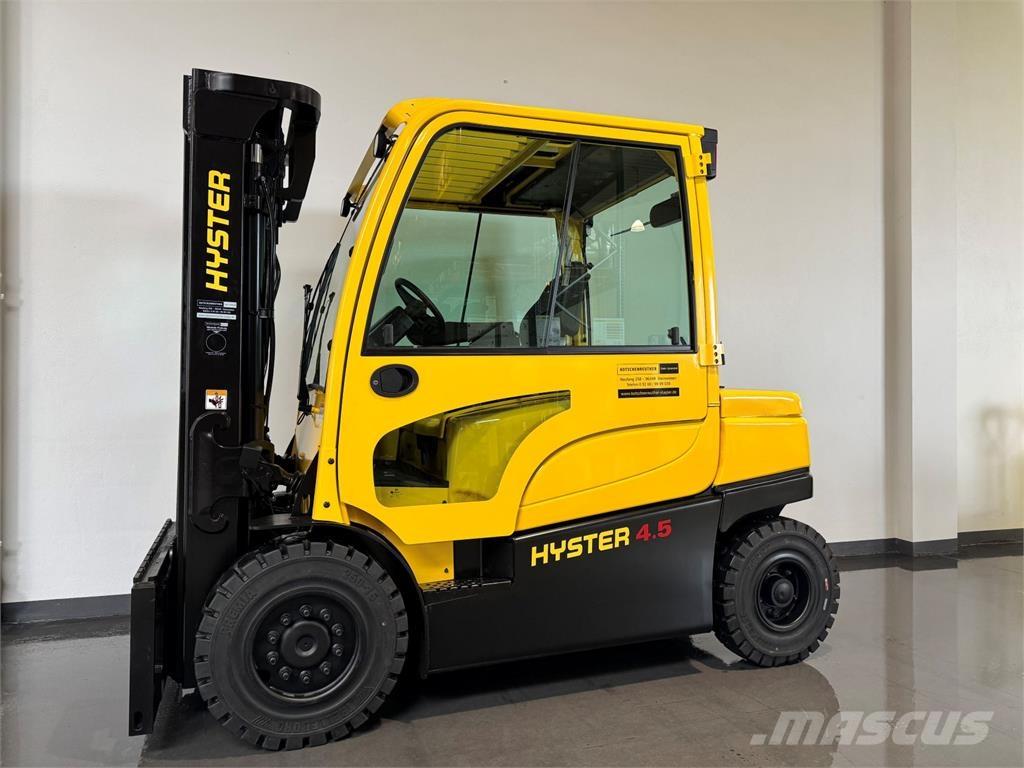 Hyster J4.5XN Chariots élévateurs électriques