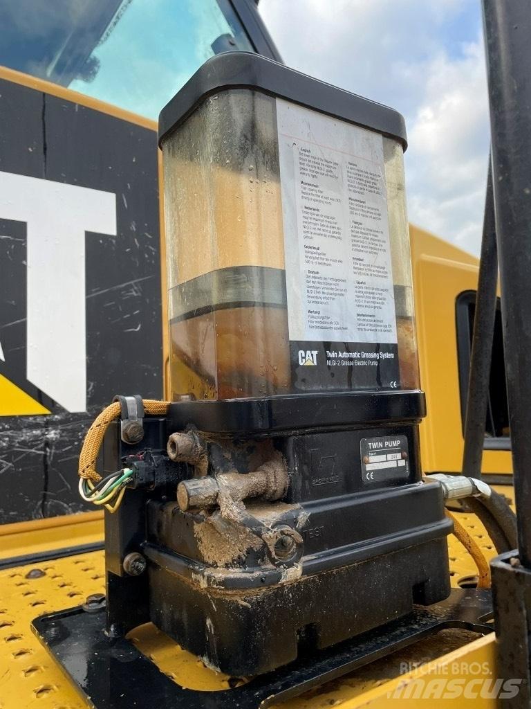 CAT 745 C Tombereau articulé